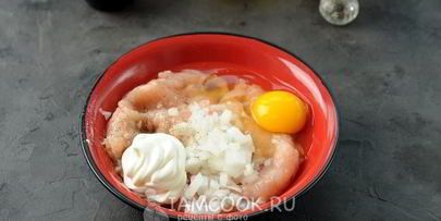 куриные оладьи с крахмалом и майонезом