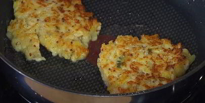 оладушки из сельдерея и картофеля