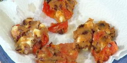 оладушки с помидорами и сыром