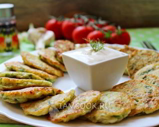 Оладьи из кабачка и цветной капусты