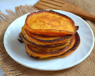 Оладьи из тыквы в мультиварке