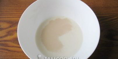 оладьи на дрожжах с яблоками