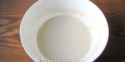 оладьи на дрожжах с яблоками