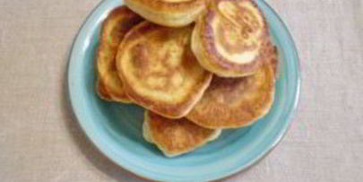 оладьи на кефире пышные