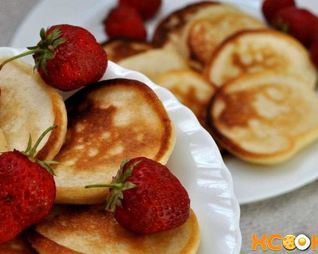 Оладьи на кислом молоке без яиц