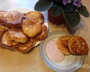 Оладьи на молоке и дрожжах