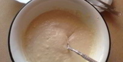 оладьи на молоке и дрожжах