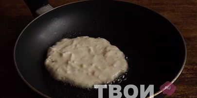 оладьи с яблоком