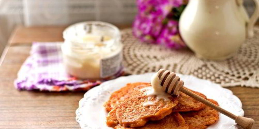 Рецепт тыквенные оладьи с яблоком