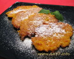 Яблочно-морковные оладьи