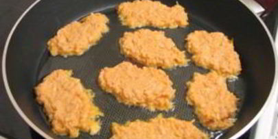 яблочно-морковные оладьи