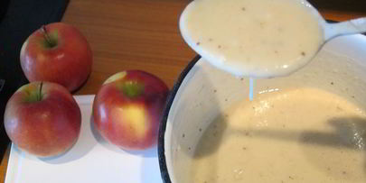 яблочные оладушки