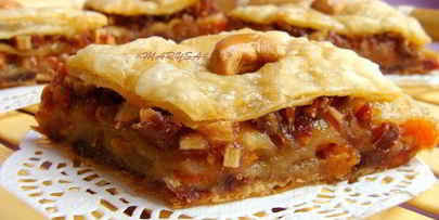 пахлава с финиками и курагой