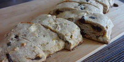 овсяные бискотти с орехами, бананами и финиками