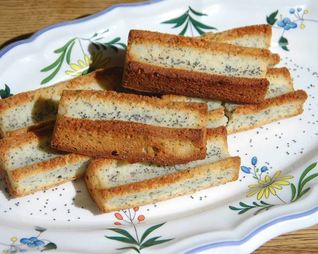 Печенье финансье с маком