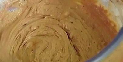 печенье с шоколадом и черносливом в сиропе