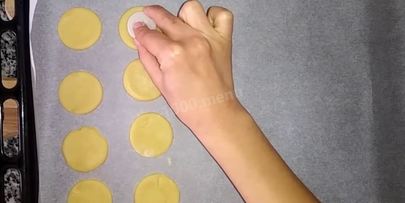 песочное печенье пуговицы