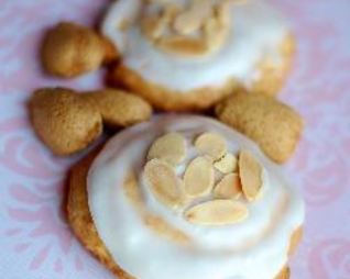 Рисовое печенье с миндалем