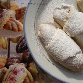 Рогалики с джемом и орехами — знакомый вкус детства