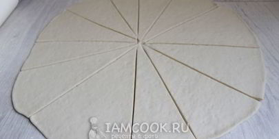 рогалики с жареными яблоками