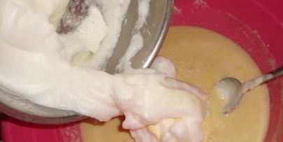 сдобные рогалики с лимонной начинкой