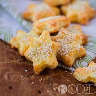 Соленое печенье с кунжутом