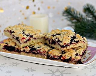 Тертое печенье с вареньем