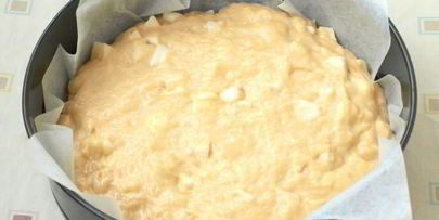 быстрый пирог с яблоками на кефире