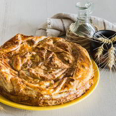 Пироги из слоеного теста