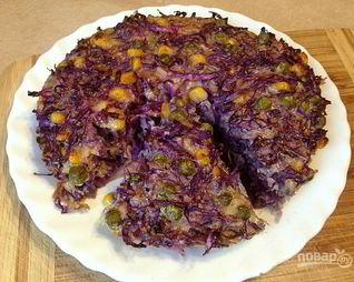Диетический киш из краснокочанной капусты