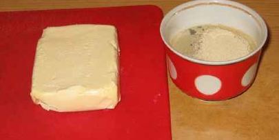 дрожжевой лимонный пирог