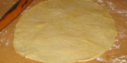 дрожжевой лимонный пирог