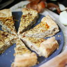 Рецепт Луковый пирог с плавленым сыром