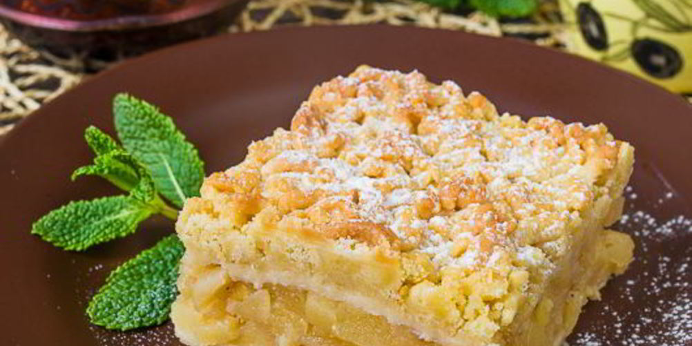 Рецепт песочный пирог с айвой