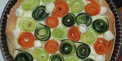 пирог-букет из цуккини, кабачка и моркови