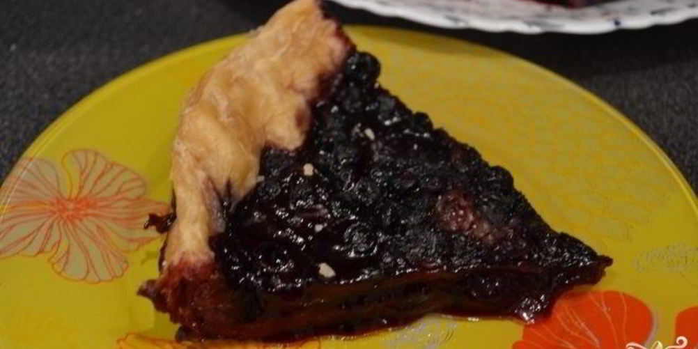 Рецепт пирог с черникой в мультиварке