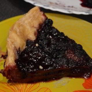 Пирог с черникой в мультиварке