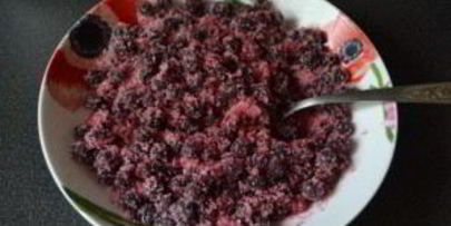 пирог с черникой в мультиварке