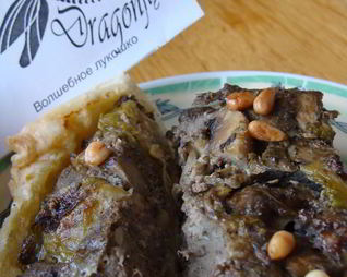 Пирог с печенью и брюссельской капустой