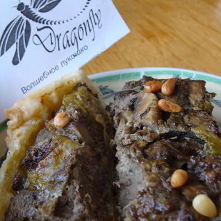 Пирог с печенью и брюссельской капустой