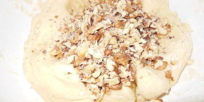 пирог с вишней и орехами забава