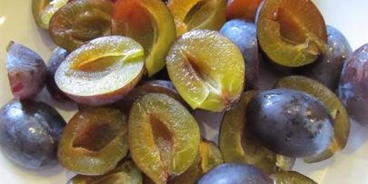 пирог со сливами