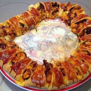 Пирог Солнышко с курицей и грибами