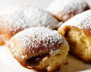 Пироги с черносливом