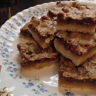 Сахарный пирог с изюмом