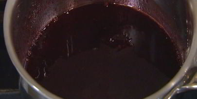 шоколадный пирог с миндальными хлопьями