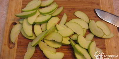 яблочный пирог