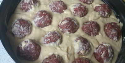 заливной пирог с фрикадельками