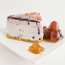 Рецепт Заливной пирог со свежими ягодами