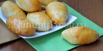 дрожжевые пирожки с капустой